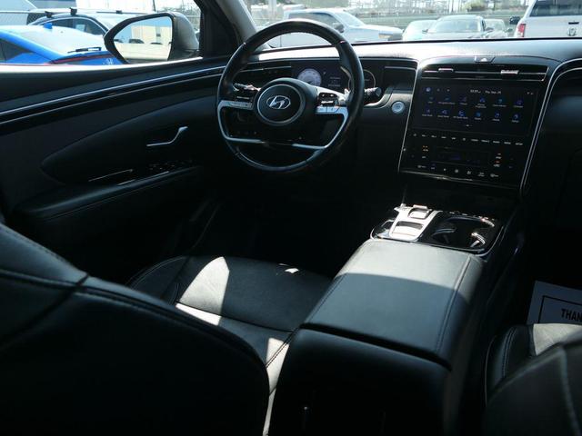Photo of 2024 Shimmering Silver Hyundai TUCSON