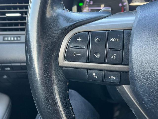 Photo of 2020 Eminent White Pearl Lexus RX 350