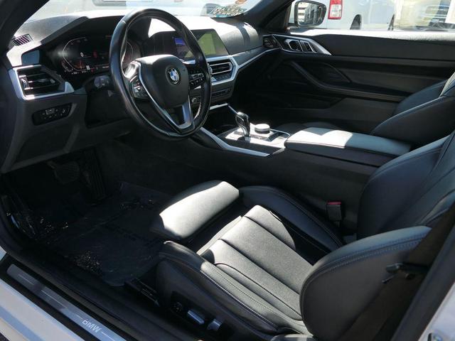 Photo of 2023 Alpine White BMW 430