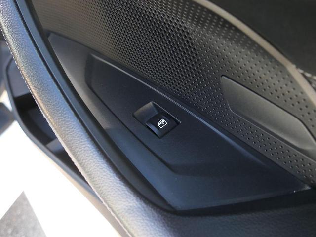 Photo of 2023 Alpine White BMW 430