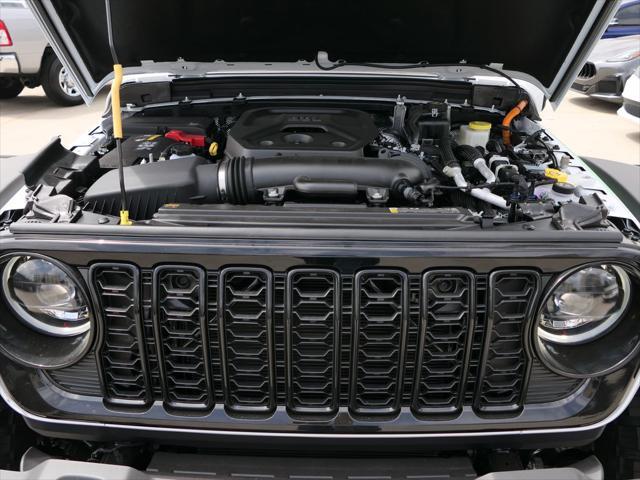 Photo of 2025 Bright White Clearcoat Jeep Wrangler 4xe