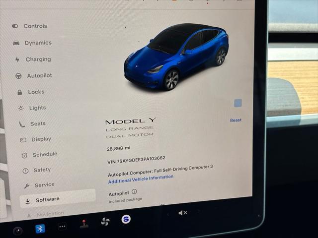 Photo of 2023 Deep Blue Metallic Tesla Model Y