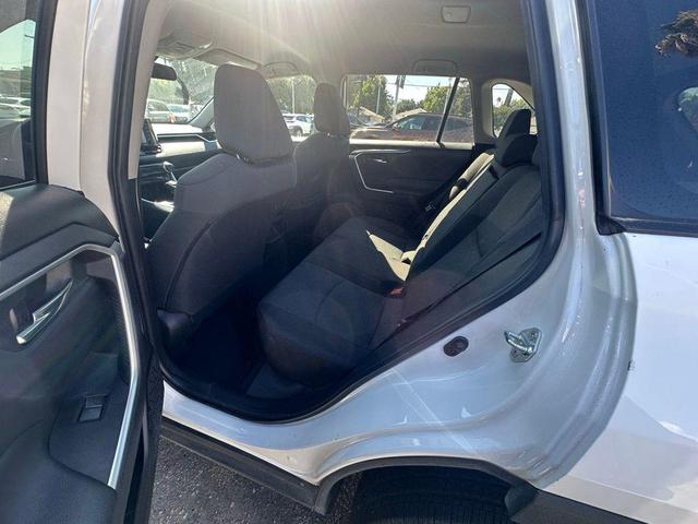 Photo of 2022 White Toyota RAV4