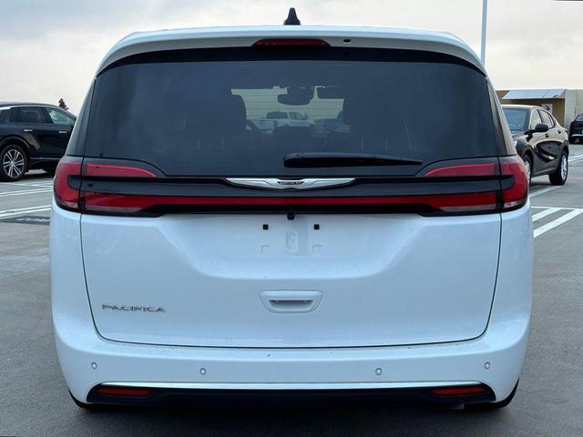 Photo of 2026 Pw7 Chrysler Pacifica