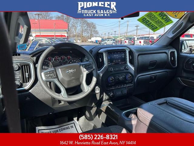 Photo of 2022 Northsky Blue Metallic Chevrolet Silverado 1500