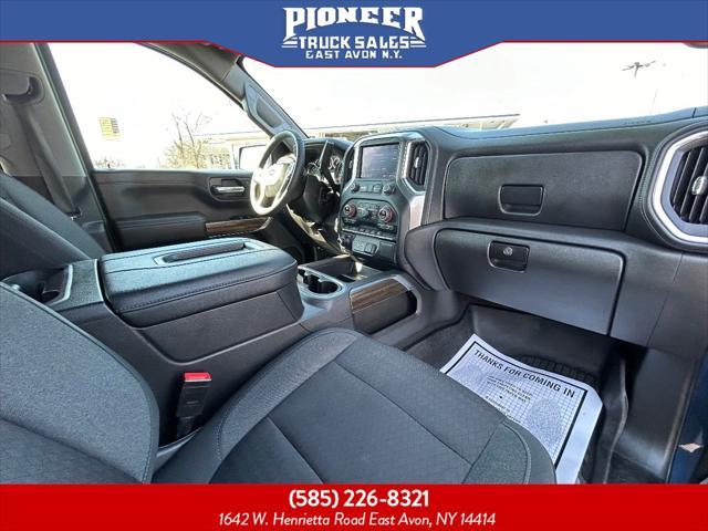 Photo of 2022 Northsky Blue Metallic Chevrolet Silverado 1500