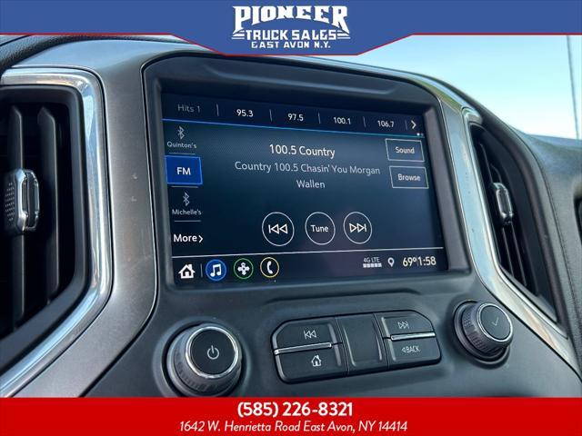 Photo of 2022 Northsky Blue Metallic Chevrolet Silverado 1500