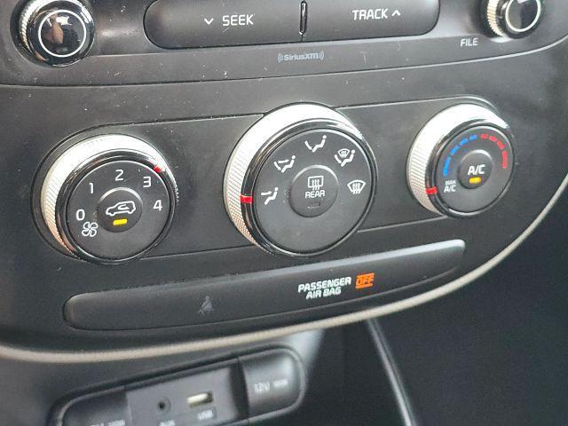 Photo of 2017 Silver Kia Soul