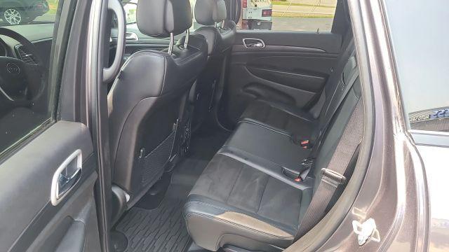 Photo of 2020 Gray Jeep Grand Cherokee