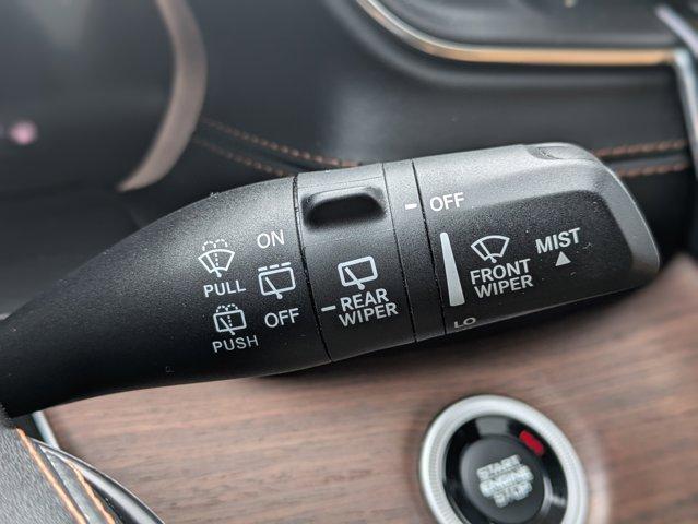 Photo of 2023 Bright White Clearcoat Jeep Grand Cherokee L