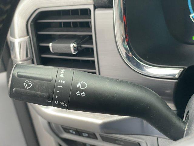 Photo of 2021 Oxford White Ford F-150