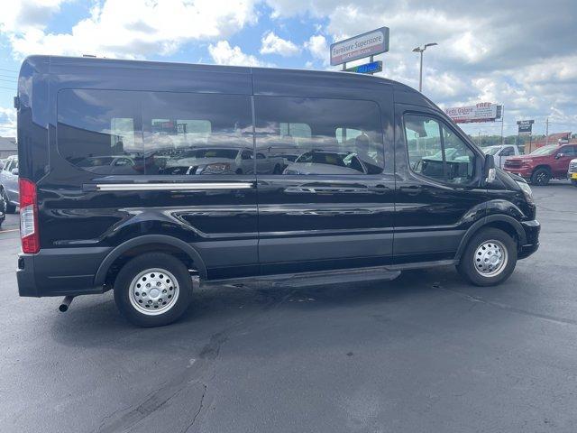 Photo of 2023  Ford Transit-350