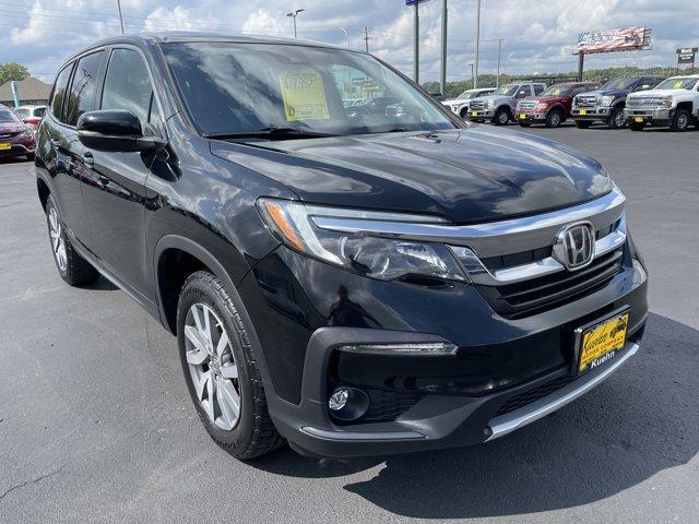 Photo of 2019 Crystal Black Pearl Honda Pilot