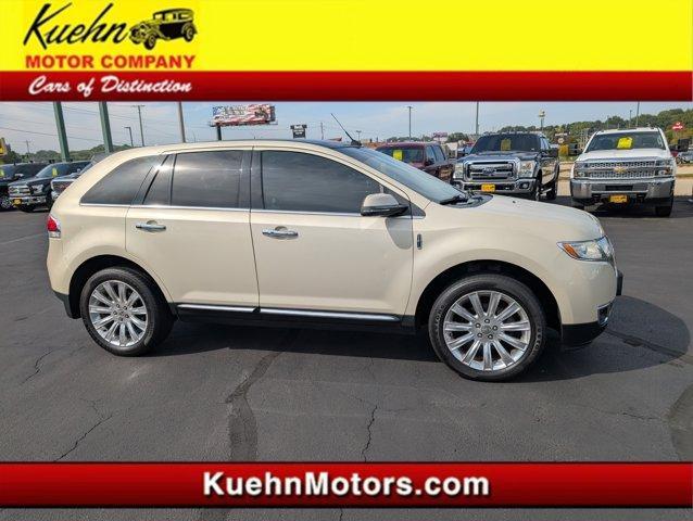 Photo of 2014 Platinum Dune Metallic Lincoln MKX
