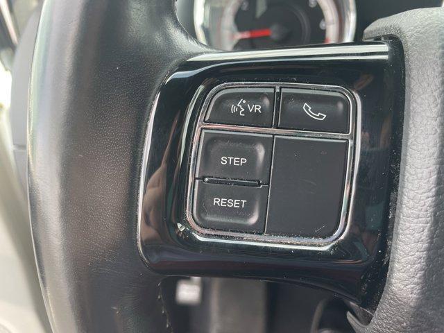 Photo of 2019 White Knuckle Clearcoat Dodge Grand Caravan