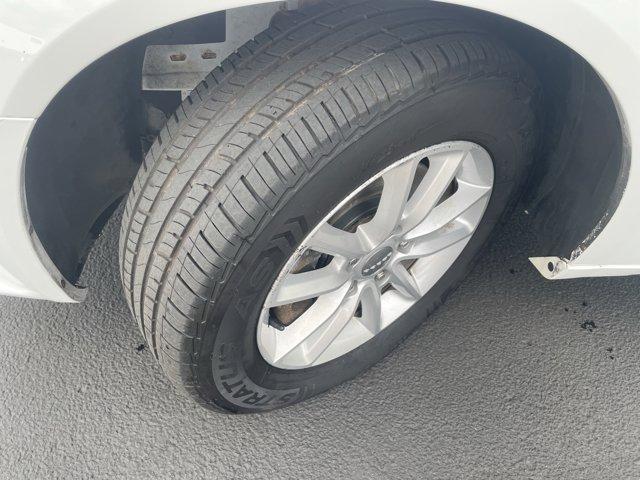 Photo of 2019 White Knuckle Clearcoat Dodge Grand Caravan