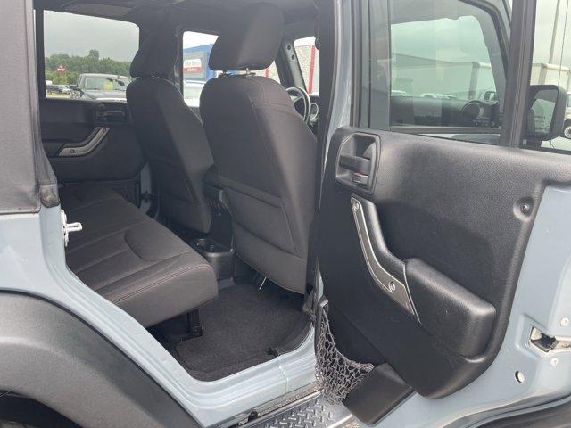 Photo of 2015 Anvil Clearcoat Jeep Wrangler Unlimited