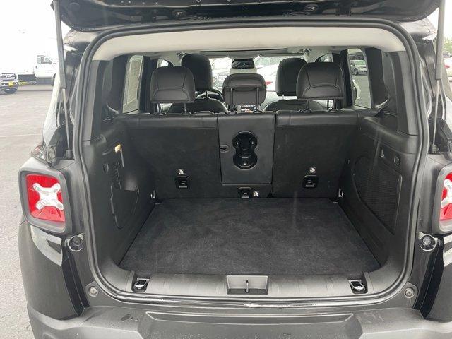 Photo of 2022 Black Clearcoat Jeep Renegade