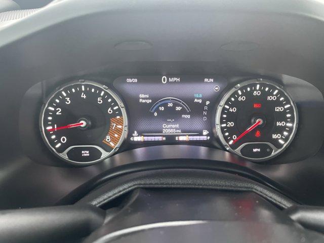 Photo of 2022 Black Clearcoat Jeep Renegade