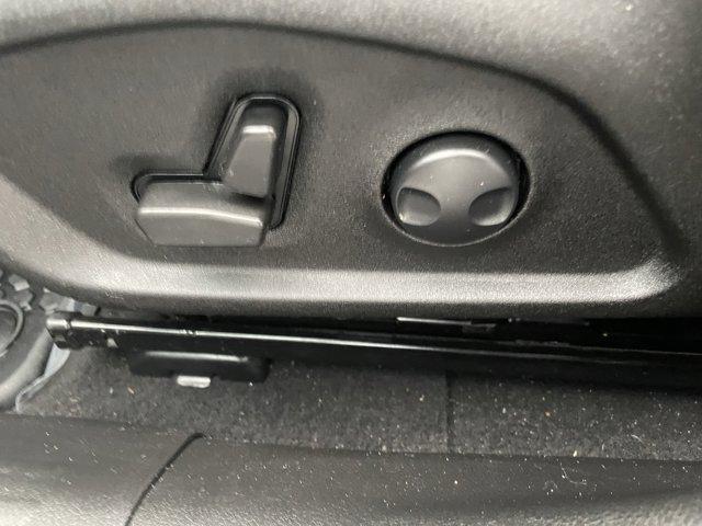 Photo of 2022 Black Clearcoat Jeep Renegade