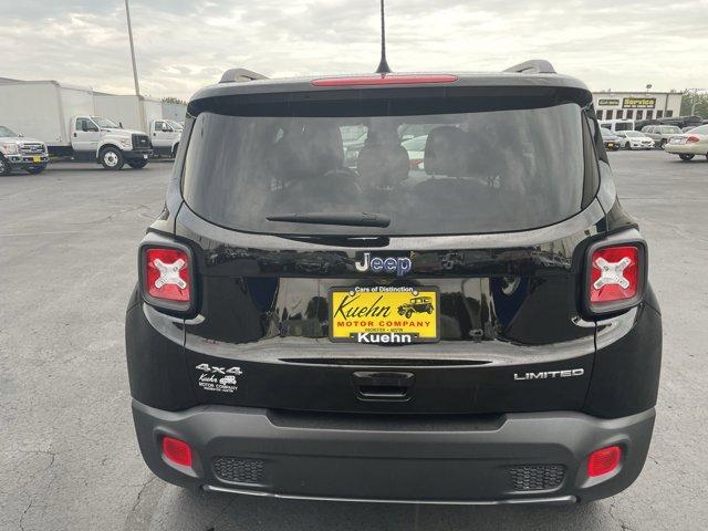 Photo of 2022 Black Clearcoat Jeep Renegade