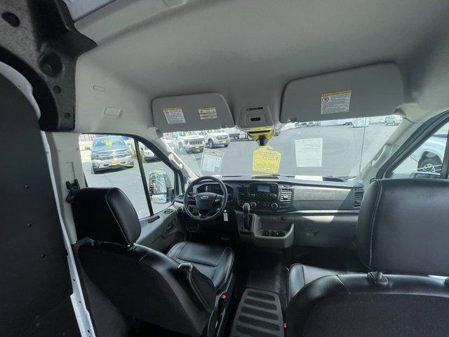 Photo of 2023 Oxford White Ford Transit-250