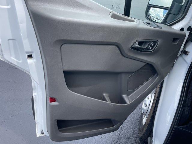 Photo of 2023 Oxford White Ford Transit-250