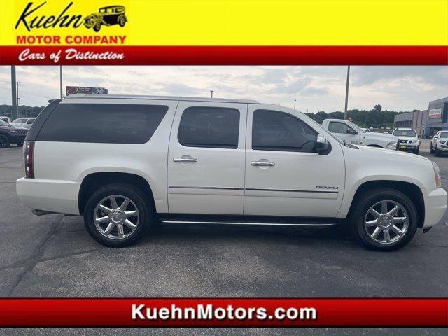 Photo of 2014 White Diamond Tri-Coat GMC Yukon XL