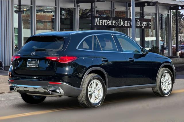 Photo of 2025 Black Mercedes-Benz GLC 300