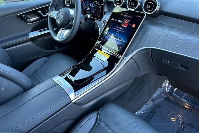 Photo of 2025 Black Mercedes-Benz GLC 300