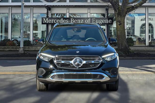 Photo of 2025 Black Mercedes-Benz GLC 300
