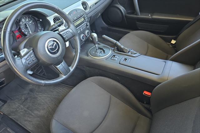 Photo of 2013 Liquid Silver Metallic Mazda MX-5 Miata