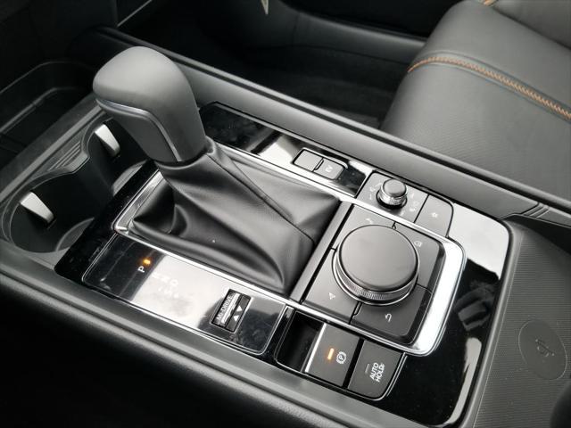Photo of 2025 Wind Chill Pearl Mazda CX-50 Hybrid