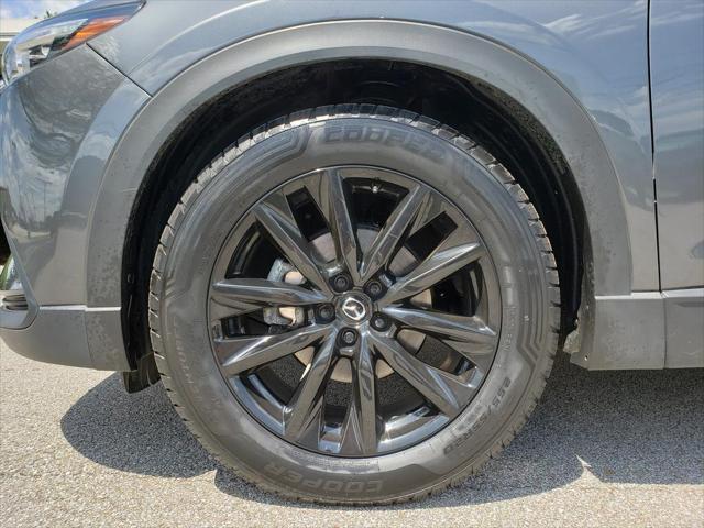 Photo of 2023 Machine Gray Metallic Mazda CX-9