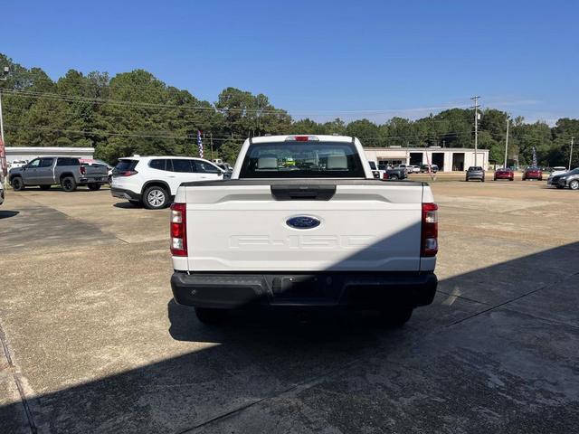 Photo of 2023 Oxford White Ford F-150