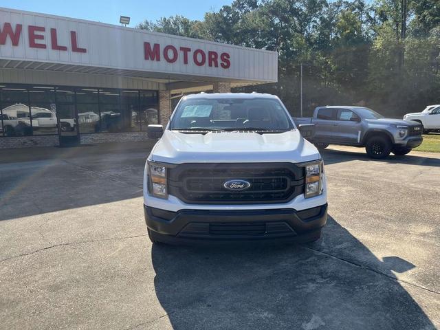 Photo of 2023 Oxford White Ford F-150