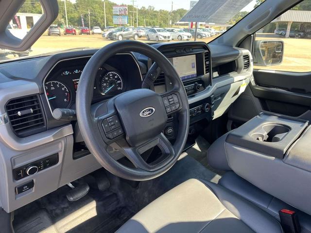 Photo of 2023 Oxford White Ford F-150