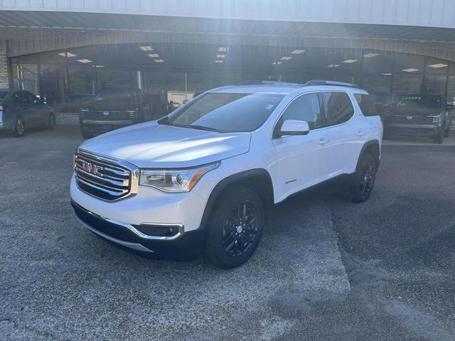 Photo of 2019 White Frost Tricoat GMC Acadia