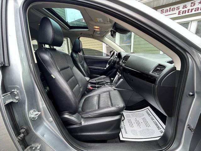 Photo of 2014 Liquid Silver Metallic Mazda CX-5