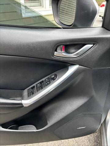 Photo of 2014 Liquid Silver Metallic Mazda CX-5