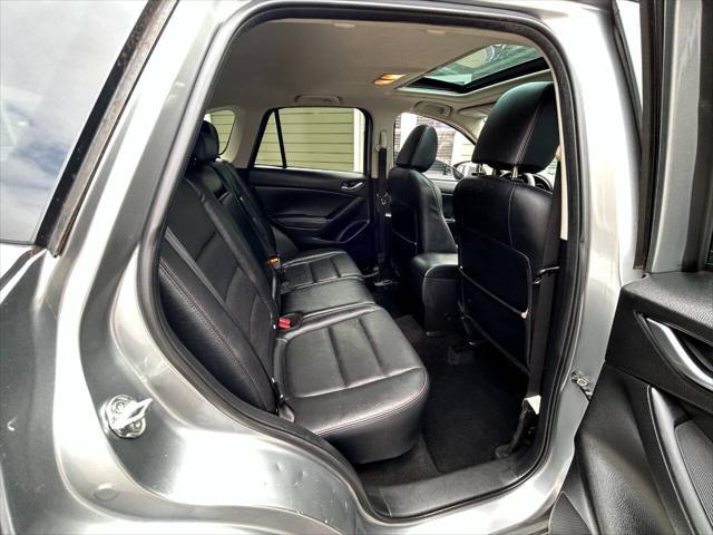 Photo of 2014 Liquid Silver Metallic Mazda CX-5