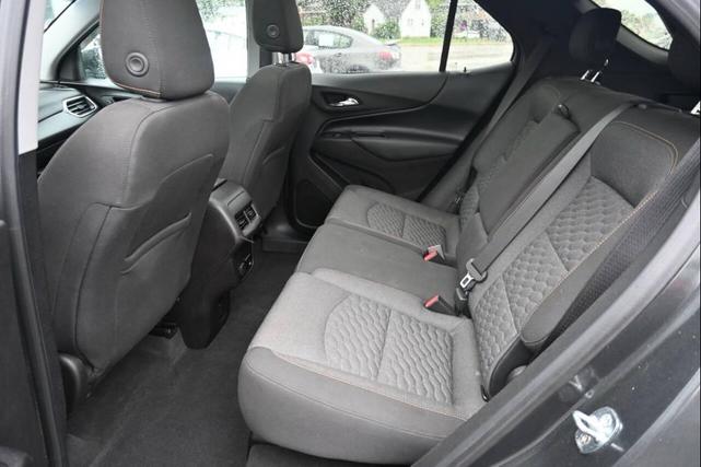Photo of 2018 Gray Chevrolet Equinox