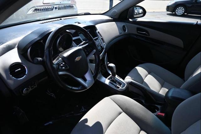 Photo of 2014 Gray Chevrolet Cruze