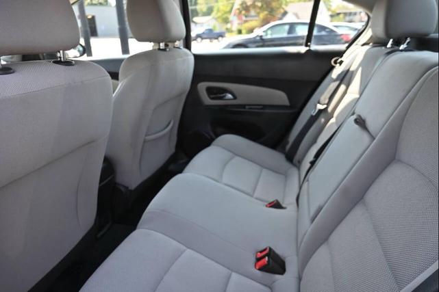 Photo of 2014 Gray Chevrolet Cruze