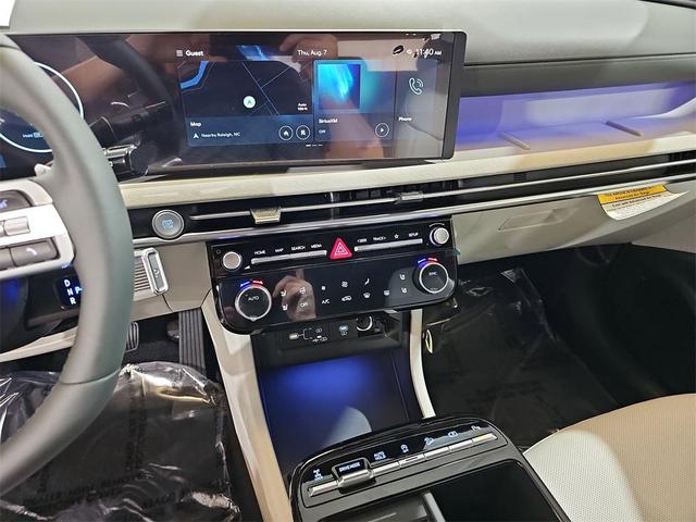 Photo of 2025 Ecotronic Gray Hyundai TUCSON