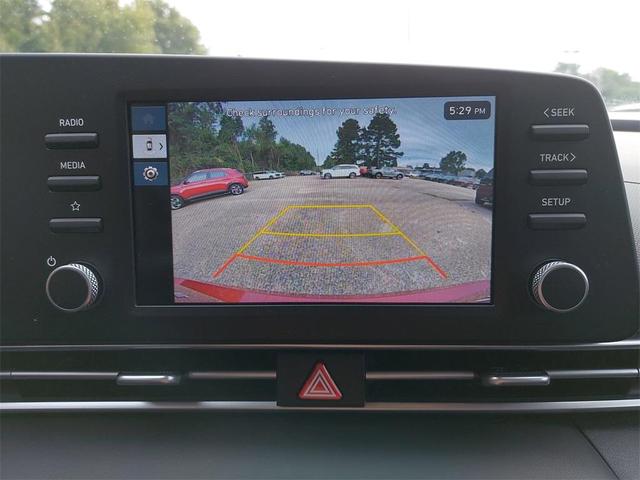 Photo of 2025 Ultimate Red Hyundai ELANTRA