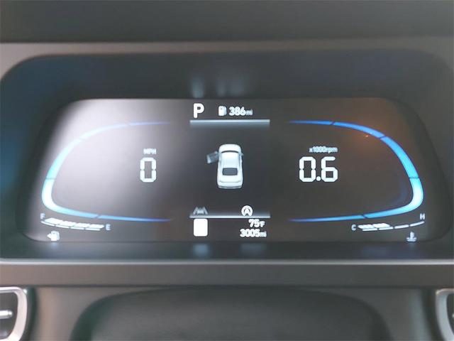 Photo of 2025 Ultimate Red Hyundai ELANTRA