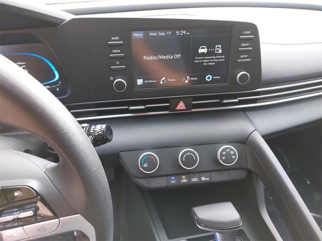 Photo of 2025 Ultimate Red Hyundai ELANTRA