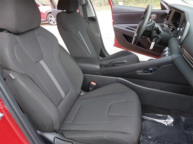 Photo of 2025 Ultimate Red Hyundai ELANTRA