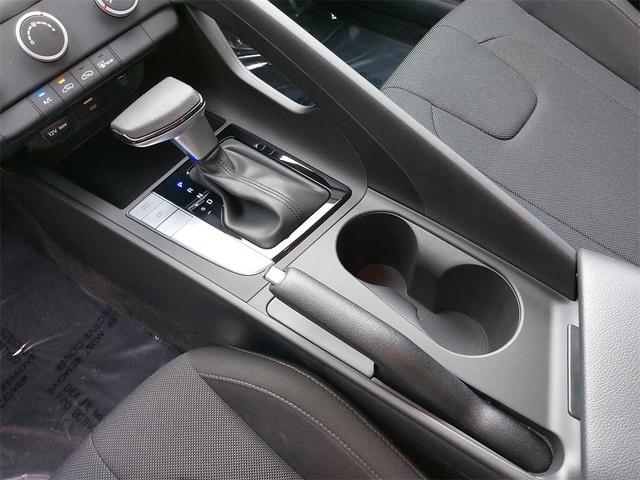 Photo of 2025 Ultimate Red Hyundai ELANTRA